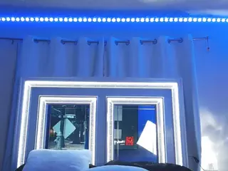 adafontaine18's Live Sex Cam Show