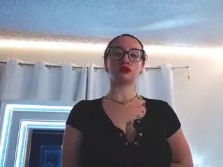 adafontaine18's Live Sex Cam Show