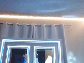 adafontaine18's Live Sex Cam Show