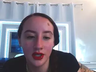 adafontaine18's Live Sex Cam Show