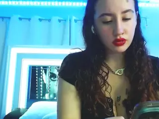 adafontaine18's Live Sex Cam Show