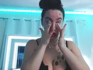 adafontaine18's Live Sex Cam Show