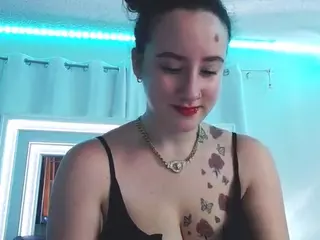 adafontaine18's Live Sex Cam Show