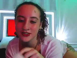 adafontaine18's Live Sex Cam Show