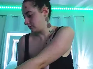 adafontaine18's Live Sex Cam Show