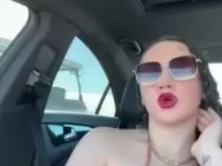 adafontaine18's Live Sex Cam Show