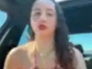 adafontaine18's Live Sex Cam Show