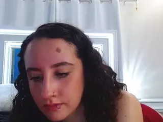adafontaine18's Live Sex Cam Show