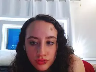 adafontaine18's Live Sex Cam Show