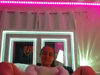 adafontaine18's Live Sex Cam Show