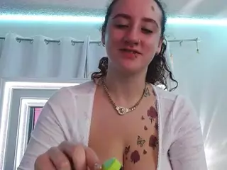 adafontaine18's Live Sex Cam Show