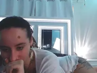 adafontaine18's Live Sex Cam Show