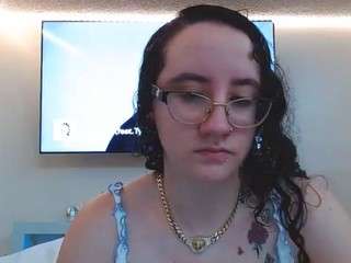 Live cam show with adafontaine18