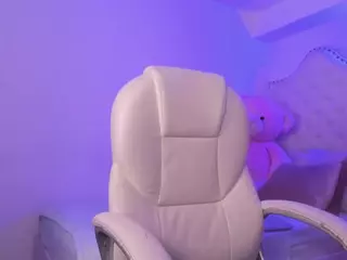 ginebra-ness's Live Sex Cam Show