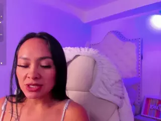 ginebra-ness's Live Sex Cam Show