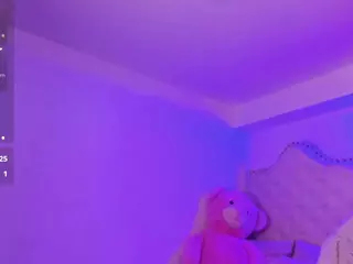 ginebra-ness's Live Sex Cam Show