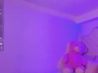 ginebra-ness's Live Sex Cam Show