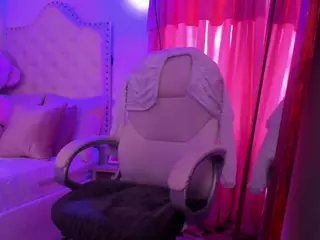 ginebra-ness's Live Sex Cam Show