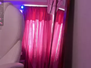 ginebra-ness's Live Sex Cam Show