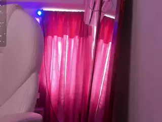 ginebra-ness's Live Sex Cam Show