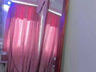ginebra-ness's Live Sex Cam Show