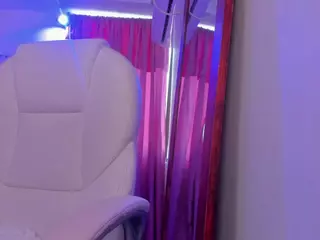 ginebra-ness's Live Sex Cam Show