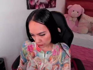ginebra-ness's Live Sex Cam Show