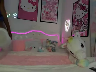 BABY NAOMI's Live Sex Cam Show