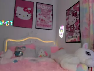 BABY NAOMI's Live Sex Cam Show