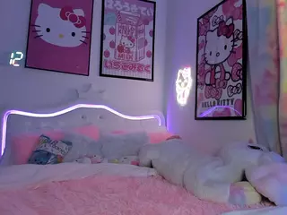 BABY NAOMI's Live Sex Cam Show
