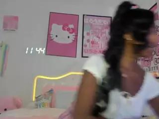 BABY NAOMI's Live Sex Cam Show