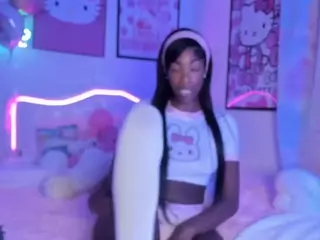 BABY NAOMI's Live Sex Cam Show