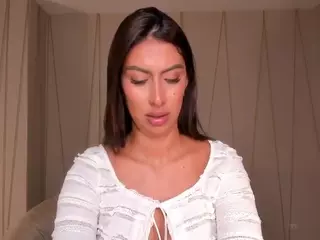 ArianaDumont's Live Sex Cam Show