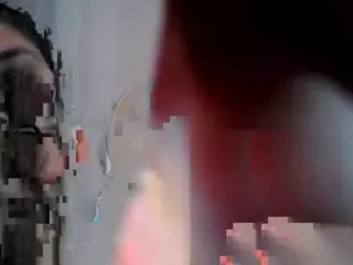 Nicholle69's Live Sex Cam Show