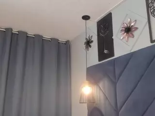 sarita-hills's Live Sex Cam Show