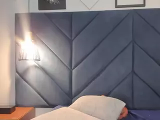 sarita-hills's Live Sex Cam Show