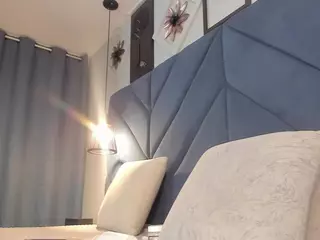 sarita-hills's Live Sex Cam Show