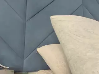 sarita-hills's Live Sex Cam Show