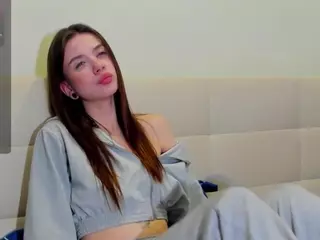 Tune-Godness's Live Sex Cam Show