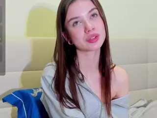 Tune-Godness's Live Sex Cam Show