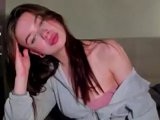 Tune-Godness's Live Sex Cam Show