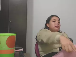 yoursexyandhotprinces's Live Sex Cam Show