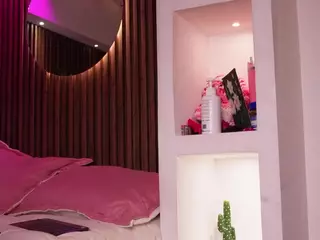 Lilith Gray's Live Sex Cam Show