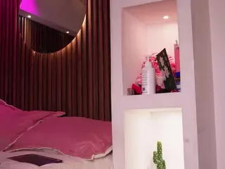 Lilith Gray's Live Sex Cam Show