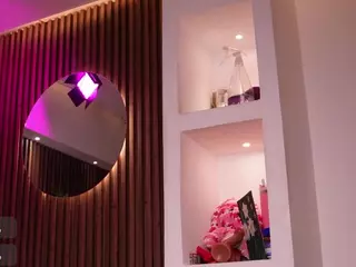 Lilith Gray's Live Sex Cam Show