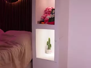 Lilith Gray's Live Sex Cam Show