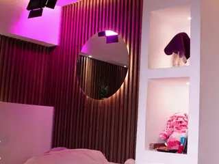 Lilith Gray's Live Sex Cam Show