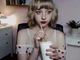MadelinexLove's Live Sex Cam Show