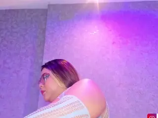 VanessaKalo's Live Sex Cam Show