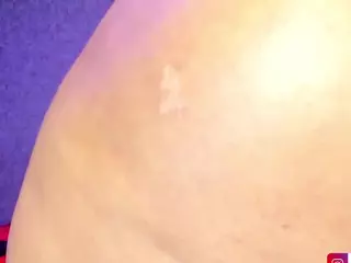 VanessaKalo's Live Sex Cam Show